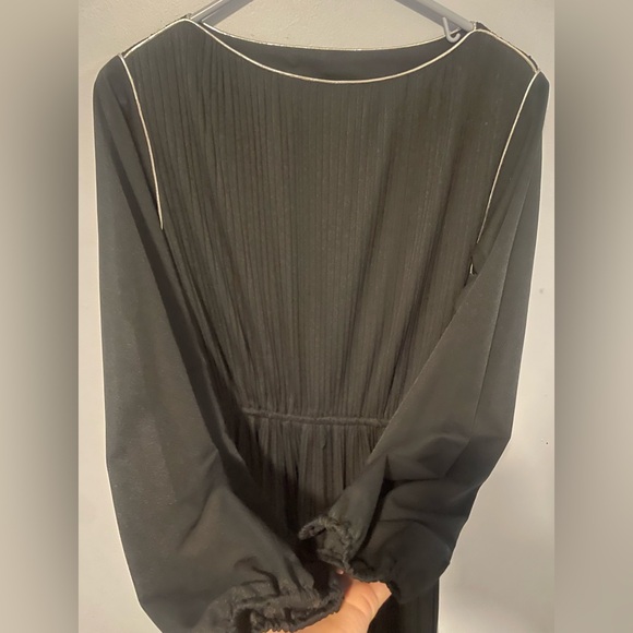 Vintage Elegant Black Long Sleeve Dress - Picture 3 of 3